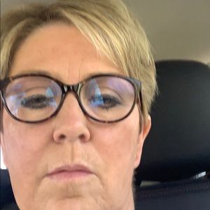 Meet your Posher, Traci